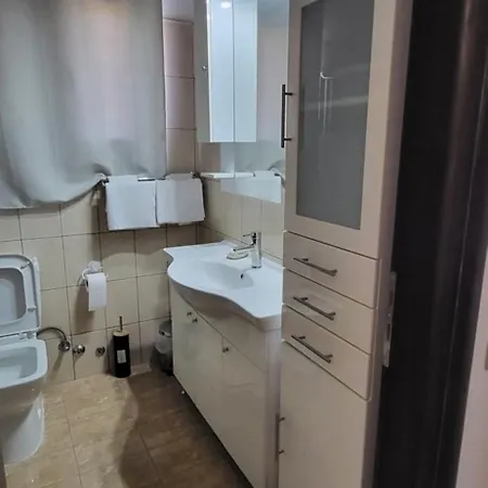Diamond Hotel 3*